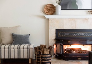 Glen by AvantStay | Sleek & Charming Home in Wine Country w/ Pool & Hot Tub