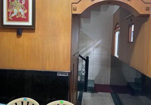Golden Guest House