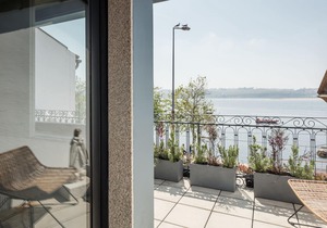 Golden Holidays by Rogério Samora - Luxury Villa and Art Gallery