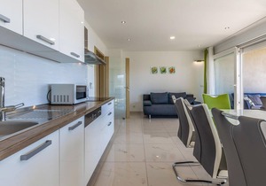 Gorgeous apartment in Povile with WiFi