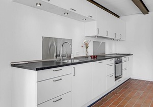 Gorgeous apartment in Rønne with WiFi
