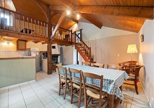 Gorgeous Holiday Home in Loubejac with Garden