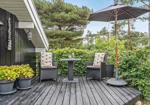Gorgeous home in Asnæs with kitchen