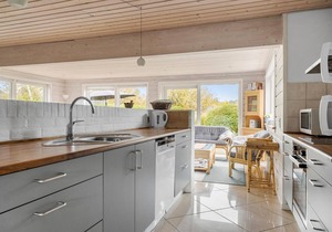 Gorgeous home in Asnæs with sauna