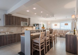 Gorgeous home in Debeljak with WiFi