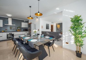 Gorgeous Home In Labin With Wifi