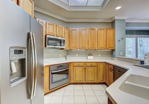 Gorgeous oceanside 2 bedroom villa in Palmetto Dunes! Private Beach access