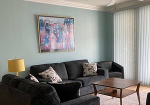 Gorgeous! Steps to Beach, Bay, Pool! 2 Master Suites! Bay views, beautiful home!