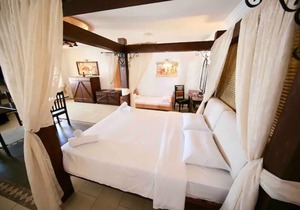 GRAND ROYAL SUITE ON THE BEACH