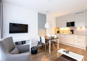 Great 3-room vacation apartment in a quiet location with two balconies near the beach