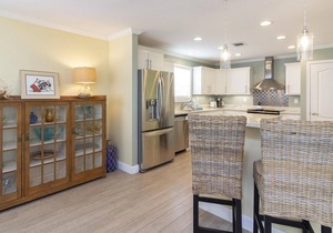 Great Beach Location ~ Pool ~ Professionally Decorated ~ Steps to the Beach!