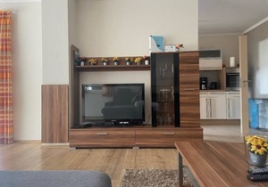 Großes, helles Appartement (90qm) für bis zu 6 Personen in Seenähe