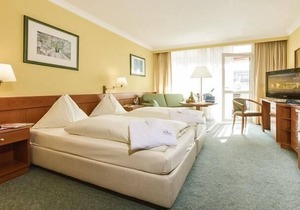 Großzügiges Zwei-Zimmer-App. mit moderner Einrichtung