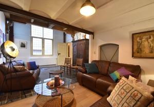 Group accommodation in beautiful historical building in Enkhuizen town centre