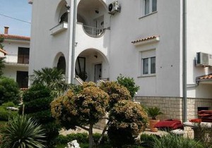 Guest house Garfild 2