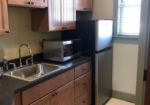 Guest quarters at the inn - 205