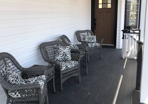 Guest quarters at the inn - 205