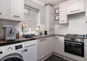 GuestReady - Charming 1BR Highbury Flat with Balcony