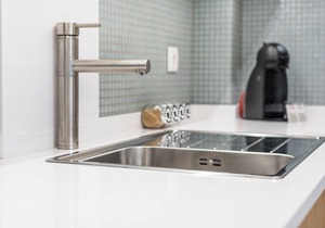 GuestReady - Crayon Walls Balcony