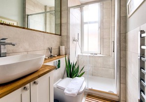 GuestReady - Modern Classic Edinburgh Home