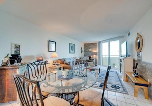 Gulf-Front Views Coastal Hudson Condo!