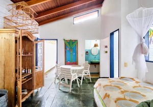 Há apenas 50 metros da linda praia da Fortaleza!