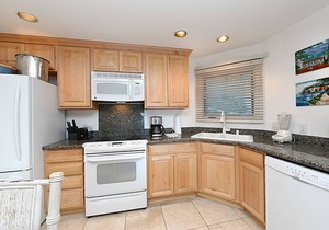 H178: 2Bd Villa, Full Ocean Views, Golf Cart, 1 step