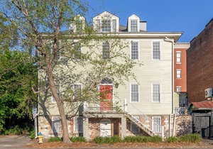 Habersham 3 | Historic Savannah, Walk To River Street