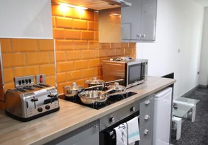 Halifax House, Studio Apartment 214