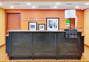 Hampton Inn & Suites Fresno - Northwest
