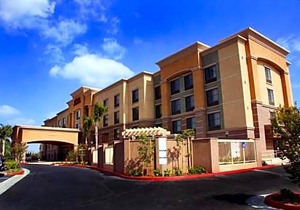 Hampton Inn & Suites Seal Beach