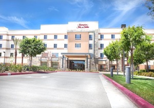 Hampton Inn & Suites Riverside/Corona East