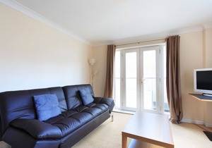 Handleys Ct, Apt 5 - 2 Bed Luxury