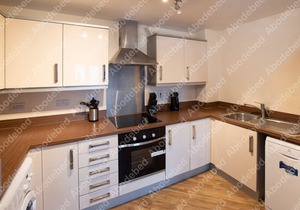 Handleys Ct, Apt 15-1 Deluxe Rooms