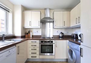 Handleys Ct, Apt 5 - 2 bed luxury