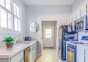 Harbor Mist House | Spacious 4BR in DT Charleston!