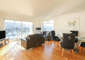 Harbourside Haven Apartment 3