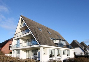 Haus Weissenburg Whg. OG West - Beautiful 2-room vacation apartment close to the beach with