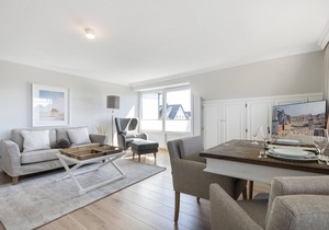 Haus Weissenburg Whg. OG West - Beautiful 2-room vacation apartment close to the beach with
