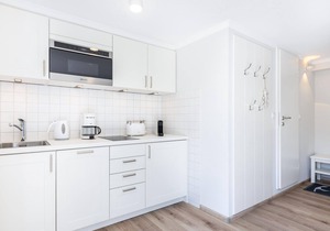 Haus Weissenburg Whg. garden west - Top modern 2-room apartment near the beach