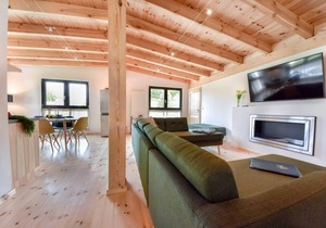 Haus Sonnenlauf apartment east - with sauna and fireplace