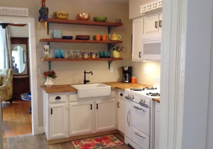 HIstoric Mediterranean in prime Silver lake