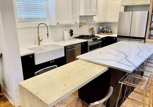 History meets Modern ~ Downtown Charleston