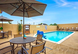 Holiday Inn Express Costa Mesa, an IHG Hotel