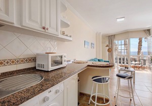 Holiday Apartment “Carla 1B” in Playa San Juan with Sea View & WiFi