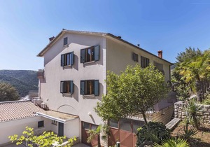 Holiday apartment mit Balkon und Meerblick
