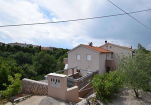 Holiday apartment with balcony and wifi