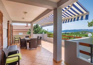 Holiday apartment With sea view
