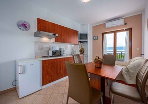 Holiday apartment with sea view