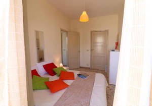 Holiday Apartment With Wi-fi, Air Conditioning And Balcony; Parking Available;
